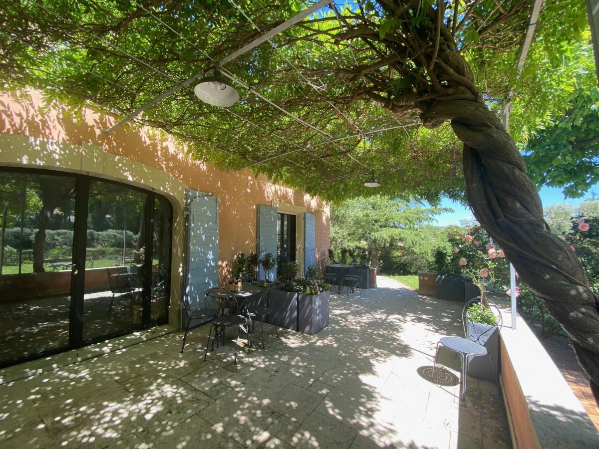 Robion en Luberon Hestia B&B 외부 사진